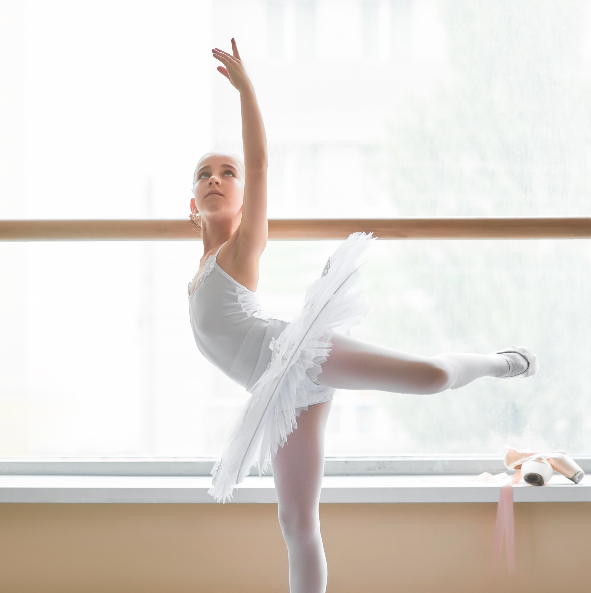 girl using barre